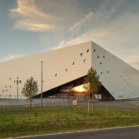 Maisons Martigny A - Proche Futuroscope Et Aquascope 沙斯讷伊迪普瓦图 外观 照片
